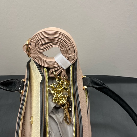 Marc NY purse - Brand new with tags - Multi Color - Picture 6 of 11